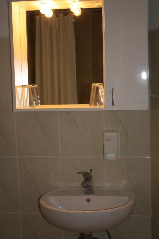 Guesthouse Ob Sotocju Budic Brežice Habitación foto